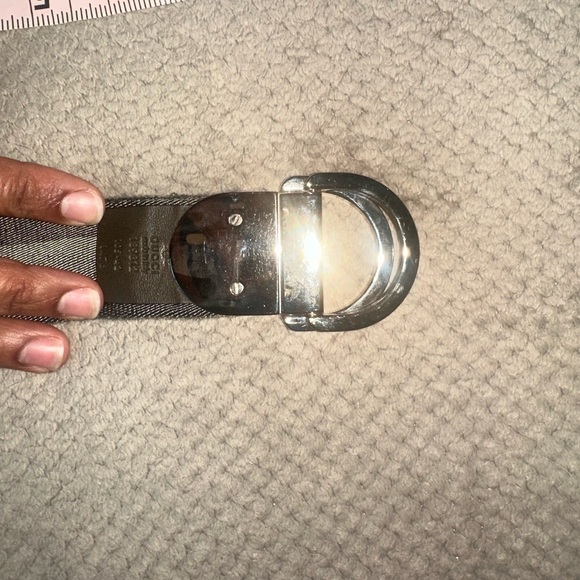 Gucci Green and Gray Belt with Distinctive Design - Picture 4 of 4